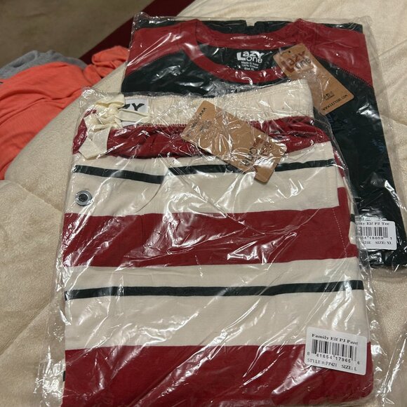 NWT  Lazy One Men’s 2 Piece Pajama Set - Picture 7 of 13